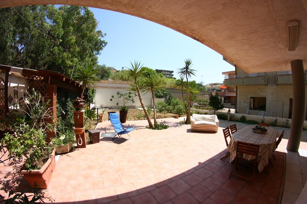 Casevacanza Soleluna Apartment Алкамо Марина Стая снимка