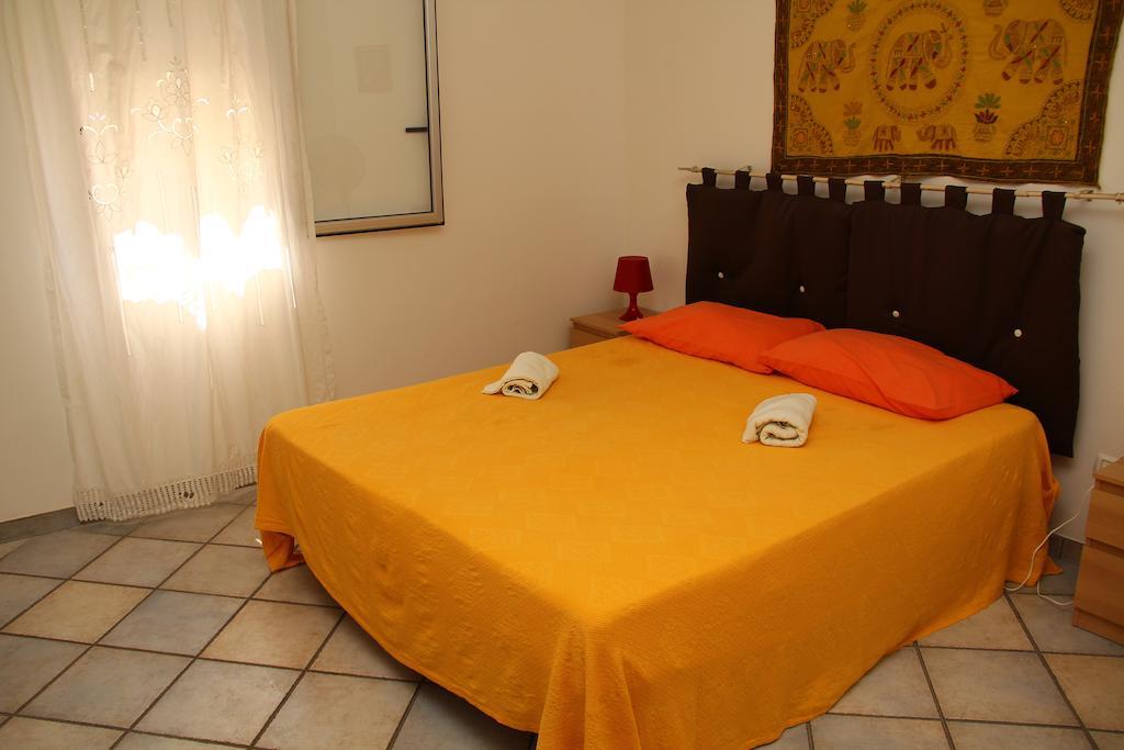 Casevacanza Soleluna Apartment Алкамо Марина Стая снимка